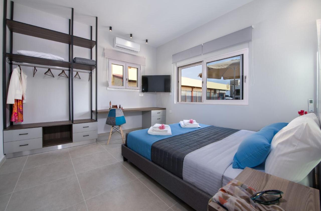 Luxury Villa Eva-Mari With Jacuzzi, 50M From The Beach Stalos Bagian luar foto