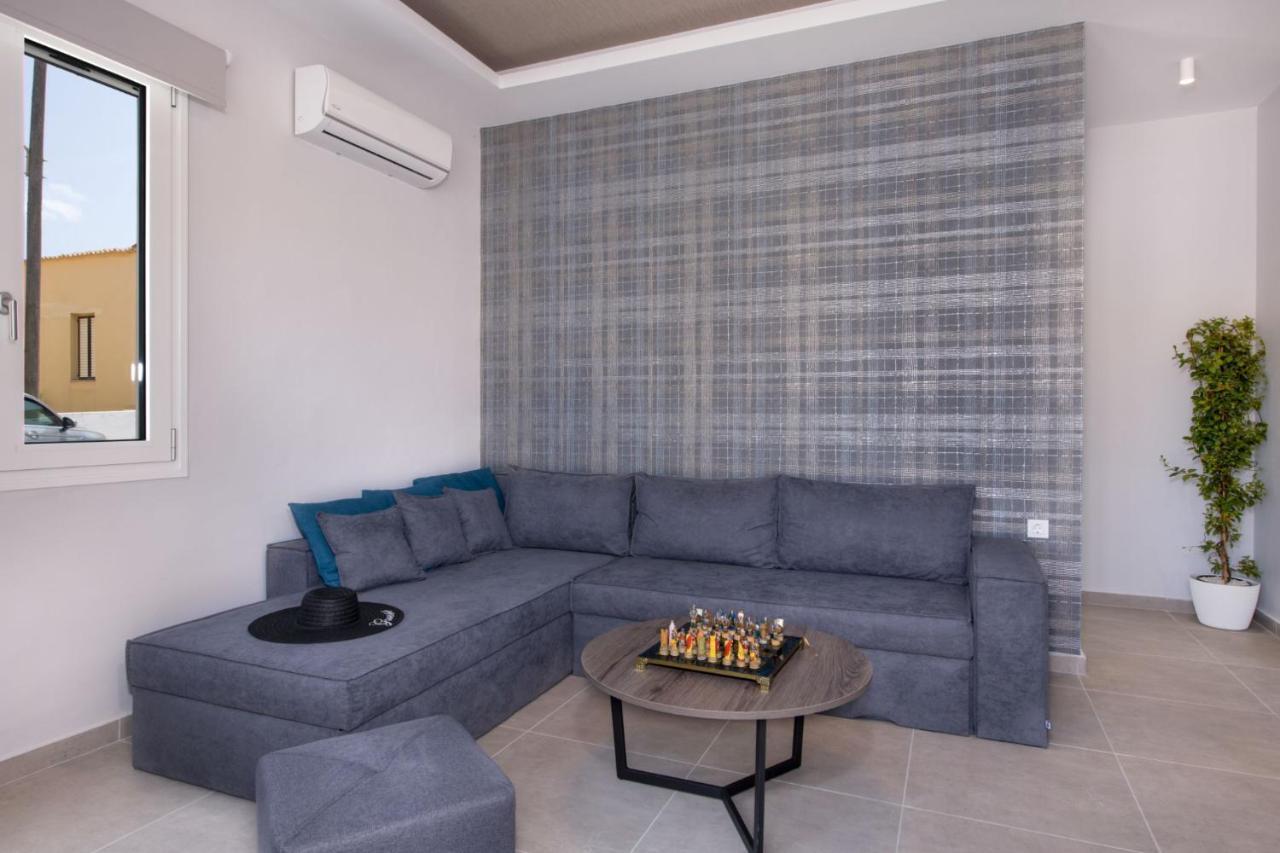 Luxury Villa Eva-Mari With Jacuzzi, 50M From The Beach Stalos Bagian luar foto